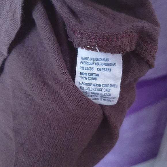 T-shirt - Picture 4 of 4